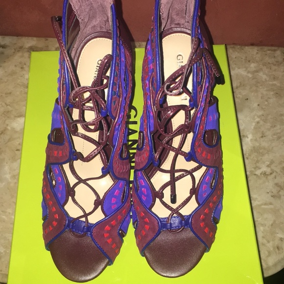 Gianni Bini Maritza 3 1/2 Heels - Picture 2 of 5